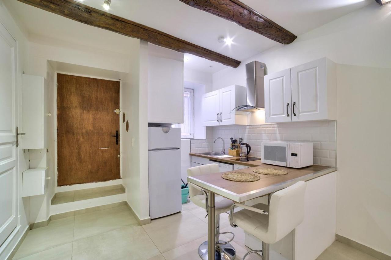 Superb Flat Near The Beach In Antibes Bagian luar foto